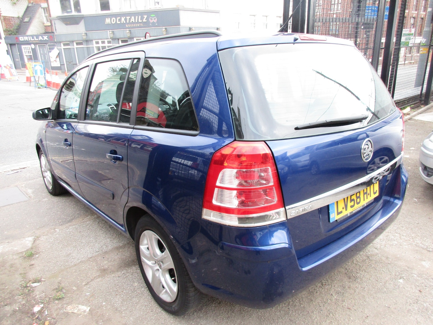 Used Vauxhall Zafira 2008 for sale - 76093566: Photo 3