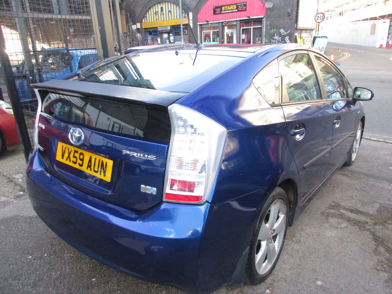 Used Toyota Prius 2009 for sale - 77976011: Photo 4