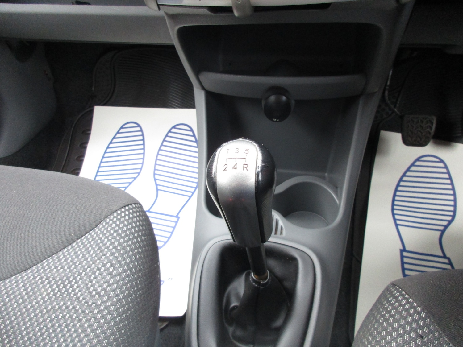 Used Toyota AYGO 2011 for sale - 78053948: Photo 11