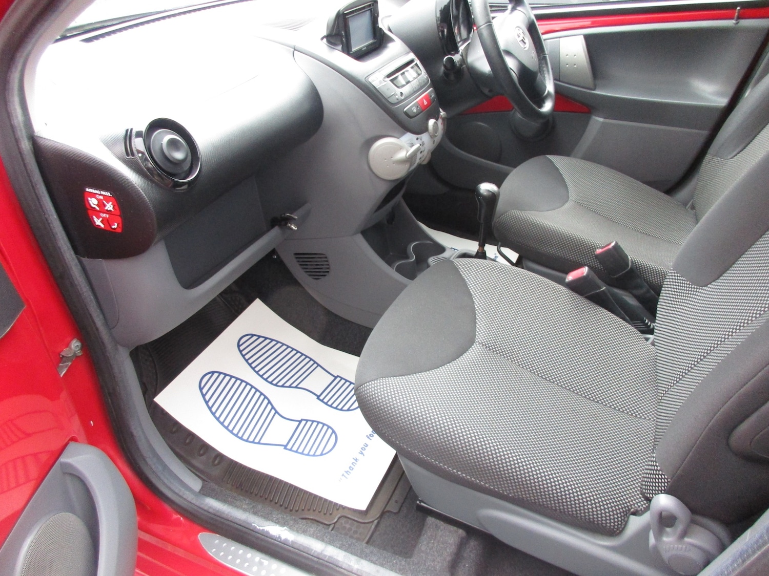 Used Toyota AYGO 2011 for sale - 78053948: Photo 13