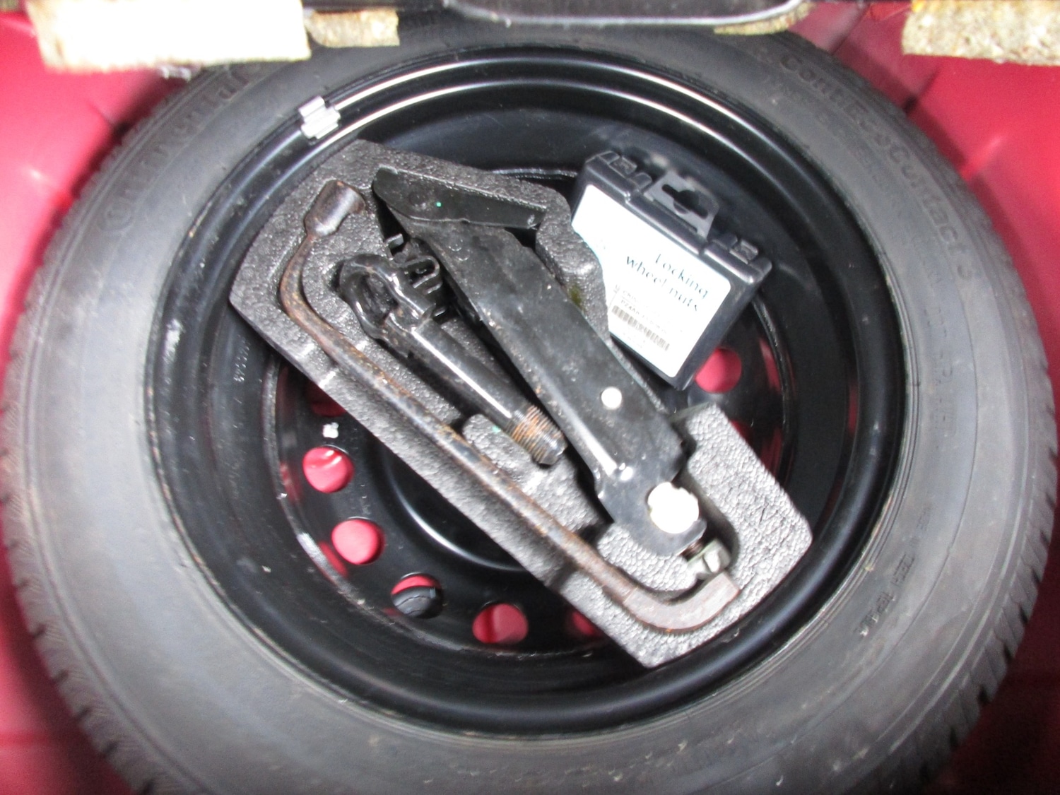 Used Toyota AYGO 2011 for sale - 78053948: Photo 17