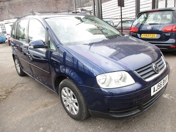 Used Volkswagen Touran 2006 for sale - 79599614: Photo