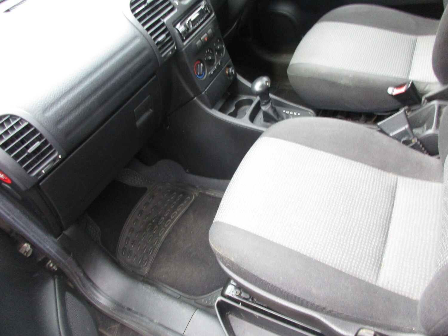 Used Vauxhall Zafira 2005 for sale - 78182359: Photo 14