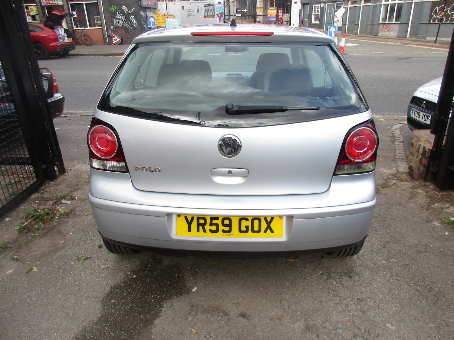 Used Volkswagen Polo 2009 for sale - 75924613: Photo 6
