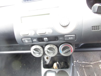 Used Honda Jazz 2007 for sale - 76011272: Photo