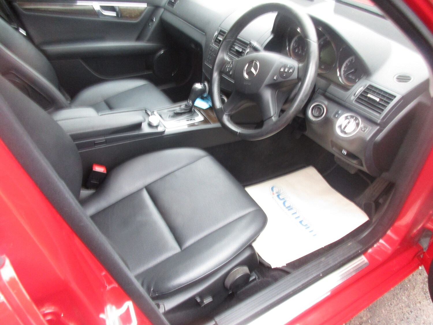 Used Mercedes-Benz C Class 2010 for sale - 77702810: Photo 8