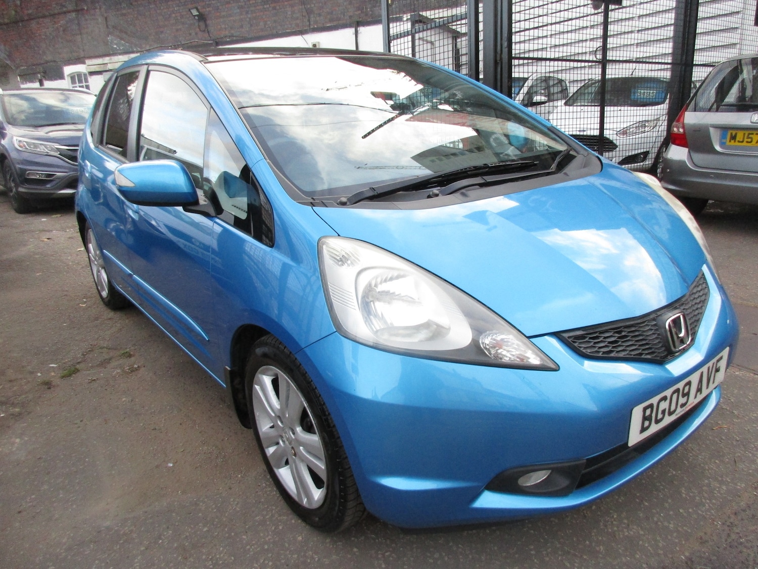 Used Honda Jazz 2009 for sale - 76231376: Photo 1