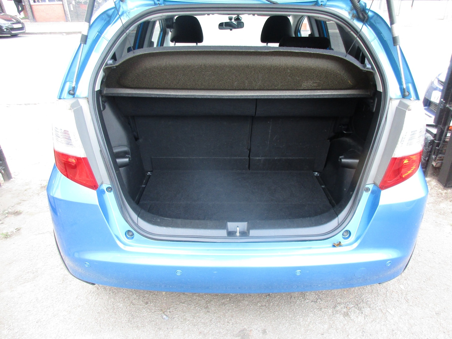 Used Honda Jazz 2009 for sale - 76231376: Photo 13