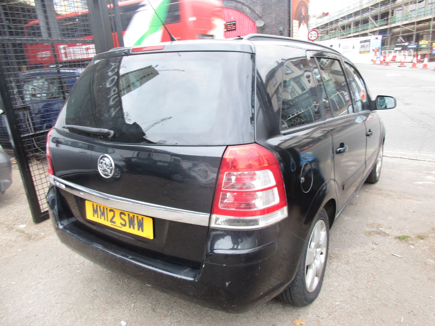 Used Vauxhall Zafira 2012 for sale - 76304608: Photo 4