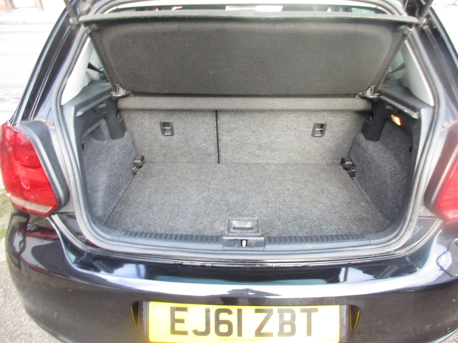 Used Volkswagen Polo 2012 for sale - 77235601: Photo 10