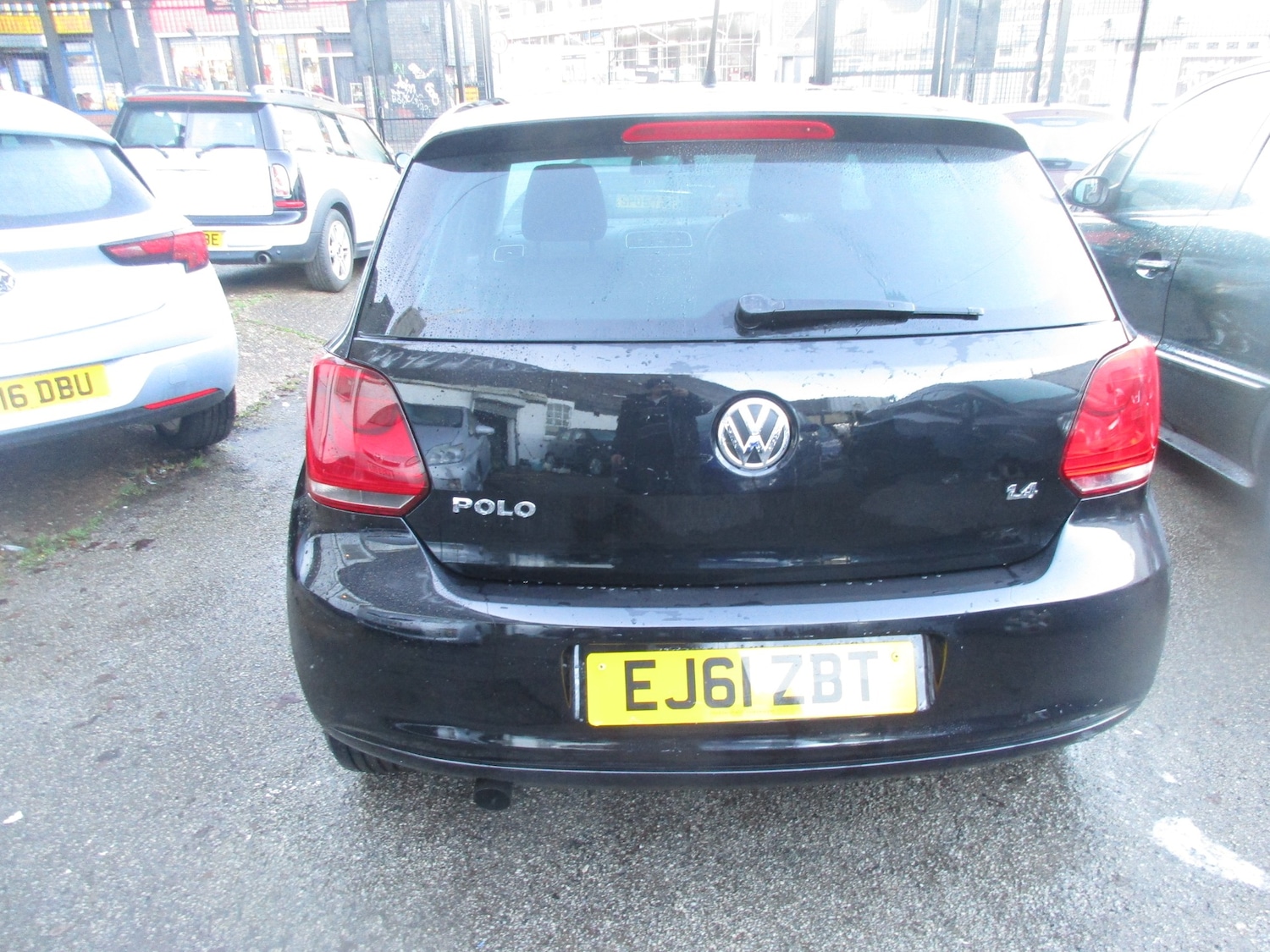 Used Volkswagen Polo 2012 for sale - 77235601: Photo 3
