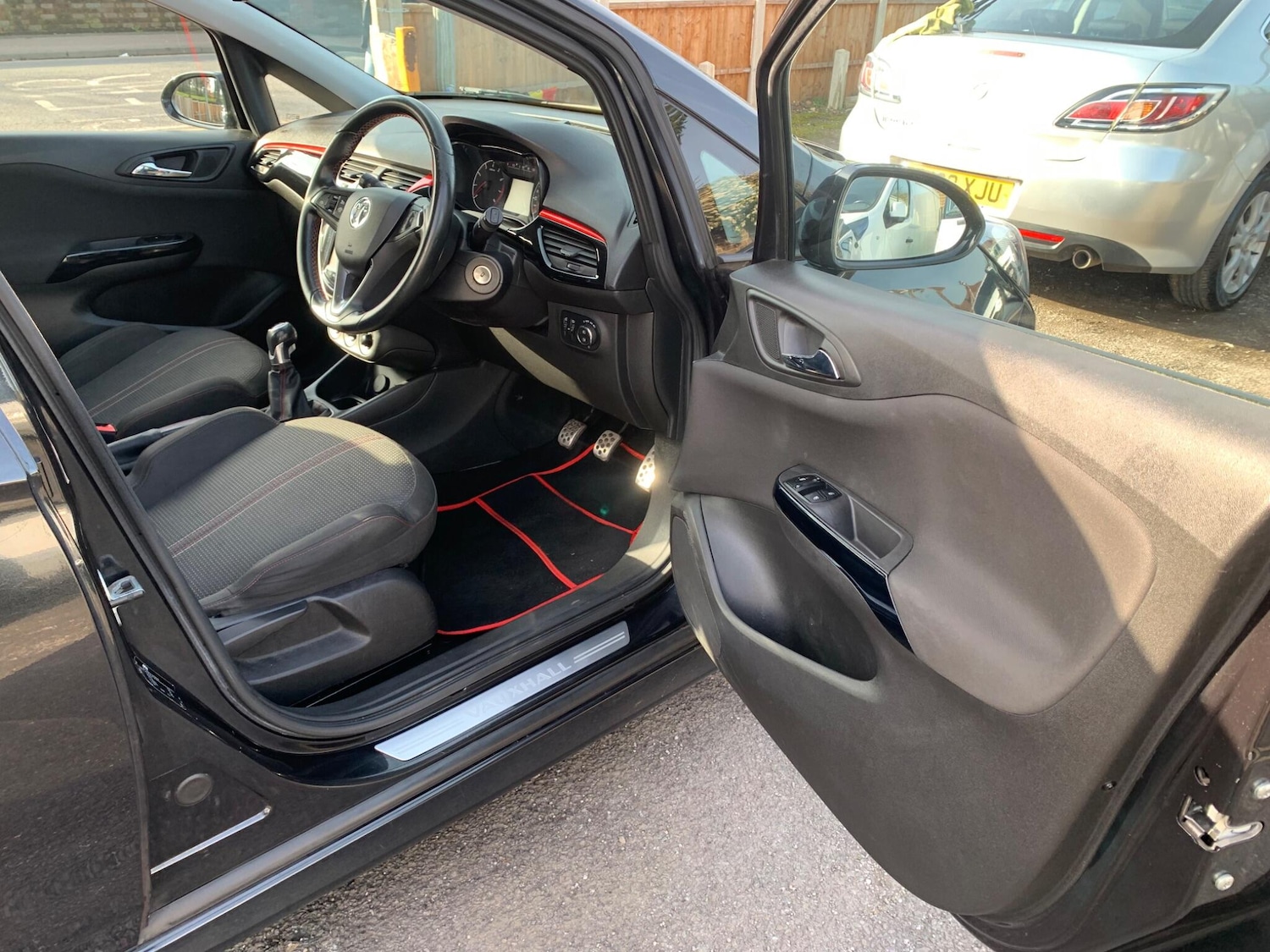 Used Vauxhall Corsa 2015 for sale - 78047084: Photo 19