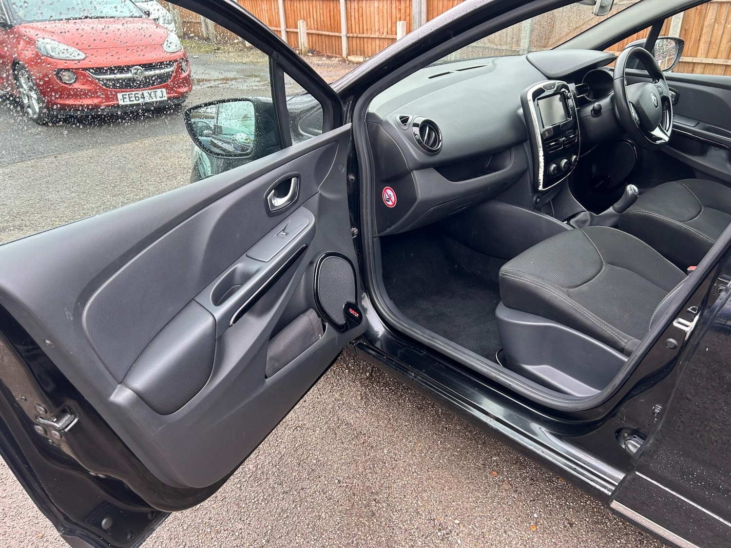 Used Renault Clio 2015 for sale - 78047700: Photo 13