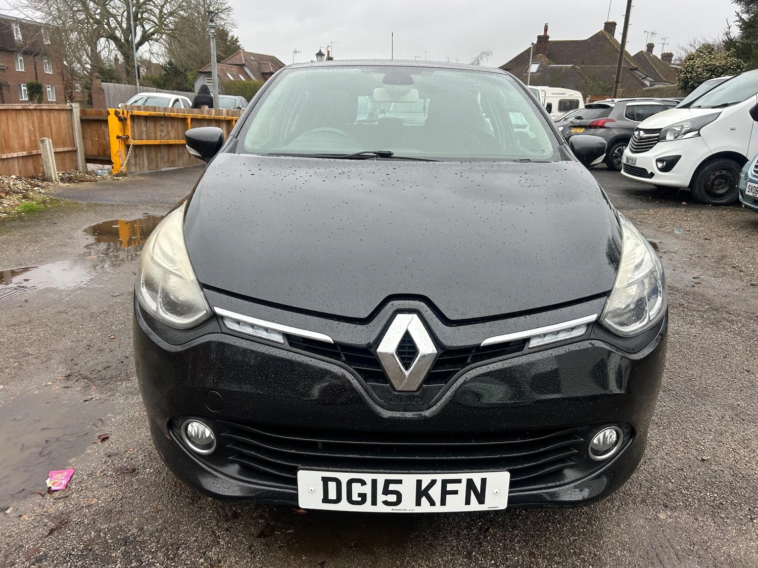 Used Renault Clio 2015 for sale - 78047700: Photo 2