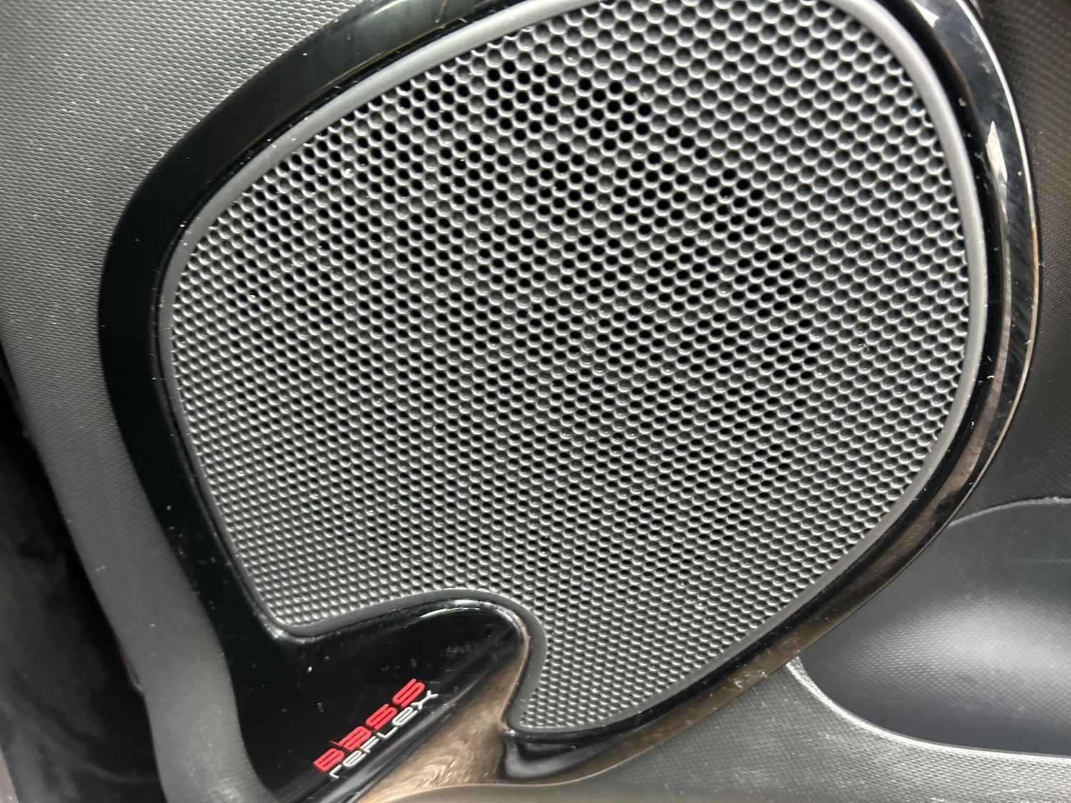 Used Renault Clio 2015 for sale - 78047700: Photo 22