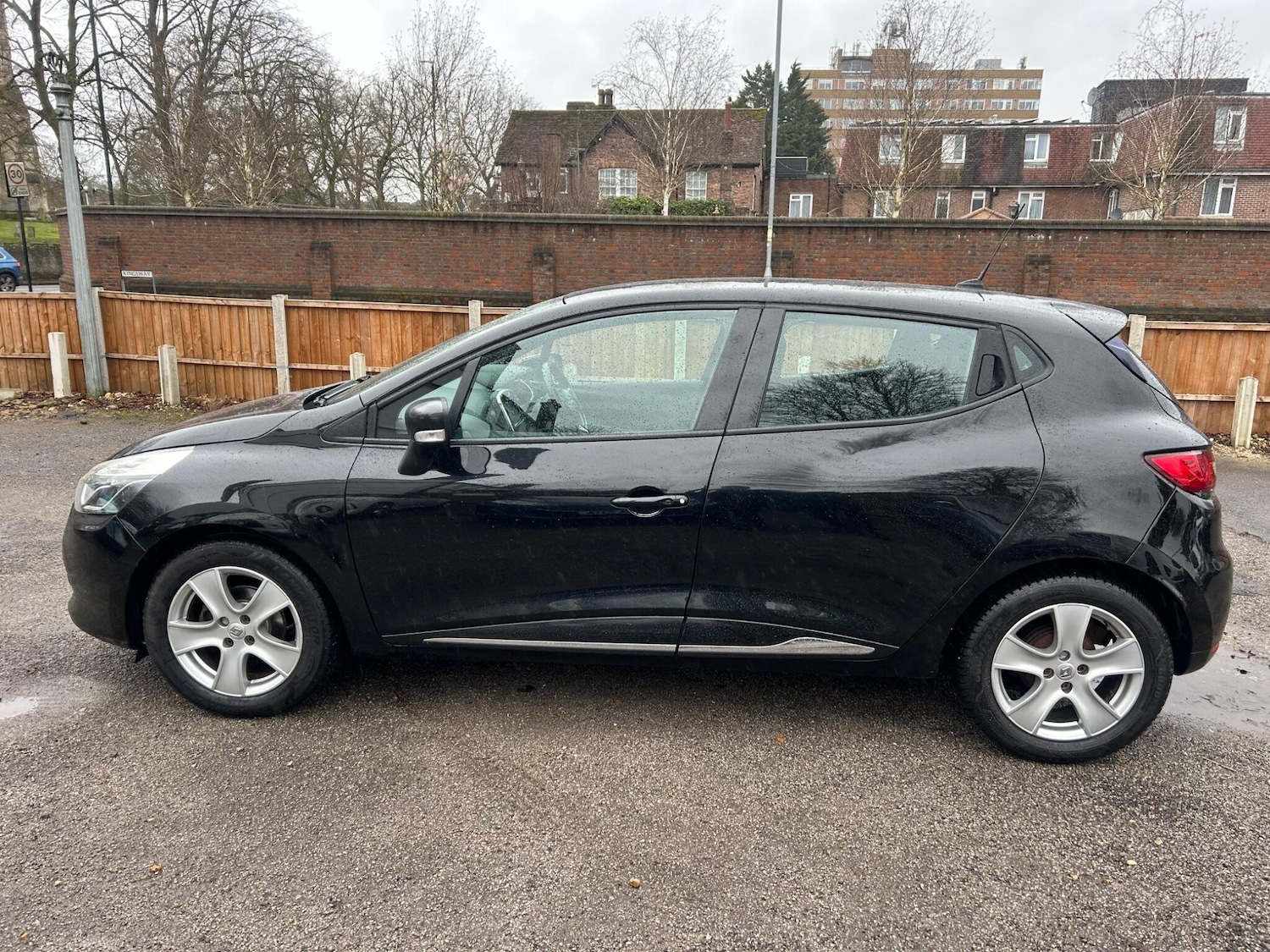 Used Renault Clio 2015 for sale - 78047700: Photo 4