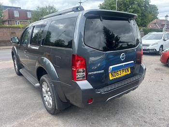 Used Nissan Pathfinder 2013 for sale - 78966151: Photo