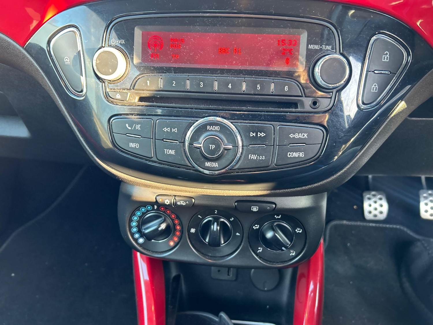 Used Vauxhall ADAM 2013 for sale - 78047123: Photo 20