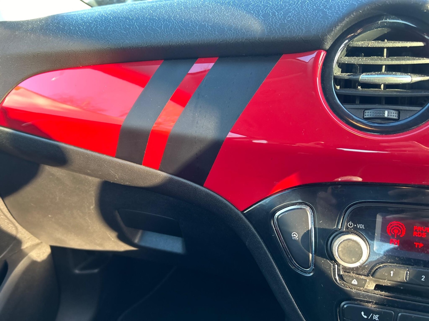 Used Vauxhall ADAM 2013 for sale - 78047123: Photo 21