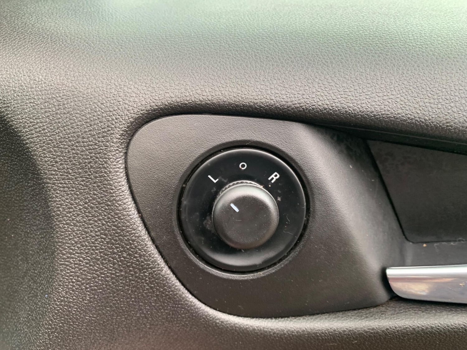 Used Vauxhall ADAM 2014 for sale - 78047120: Photo 25