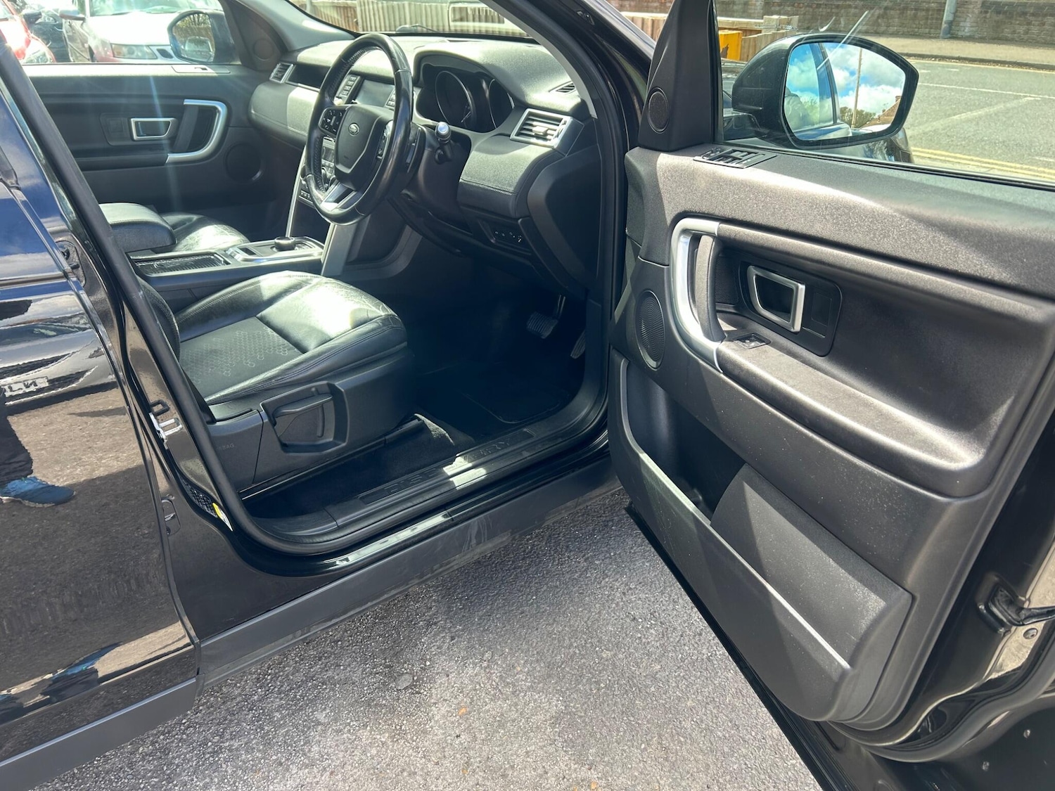 Used Land Rover Discovery Sport for sale - 78141565: Photo 10