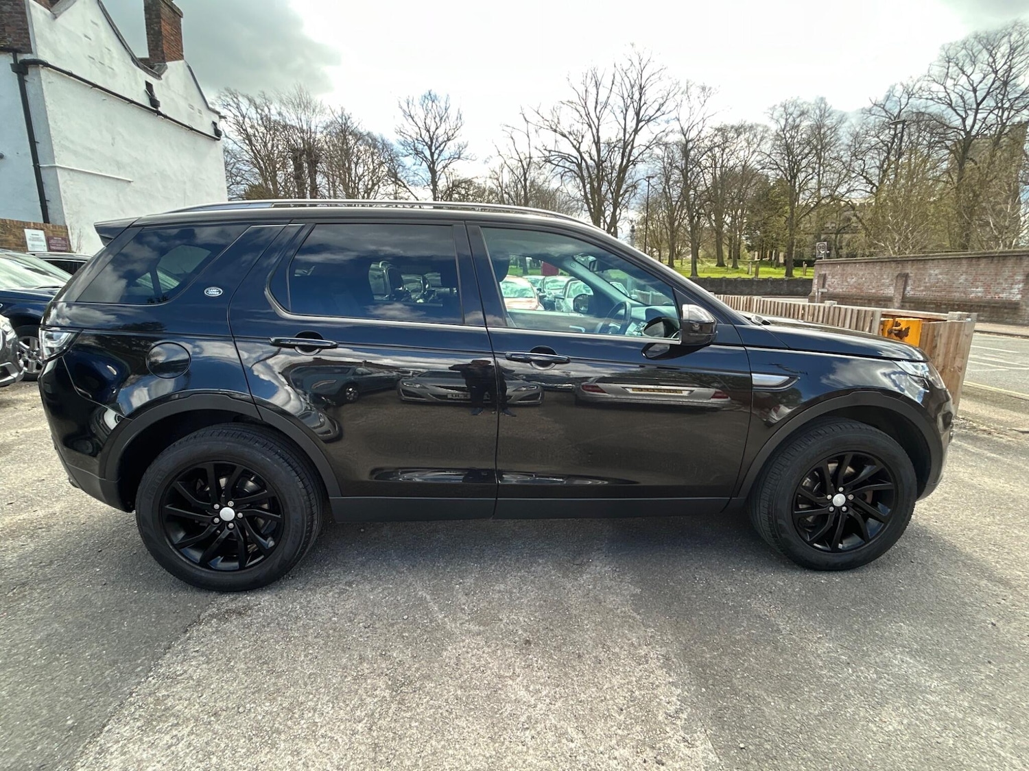 Used Land Rover Discovery Sport for sale - 78141565: Photo 9