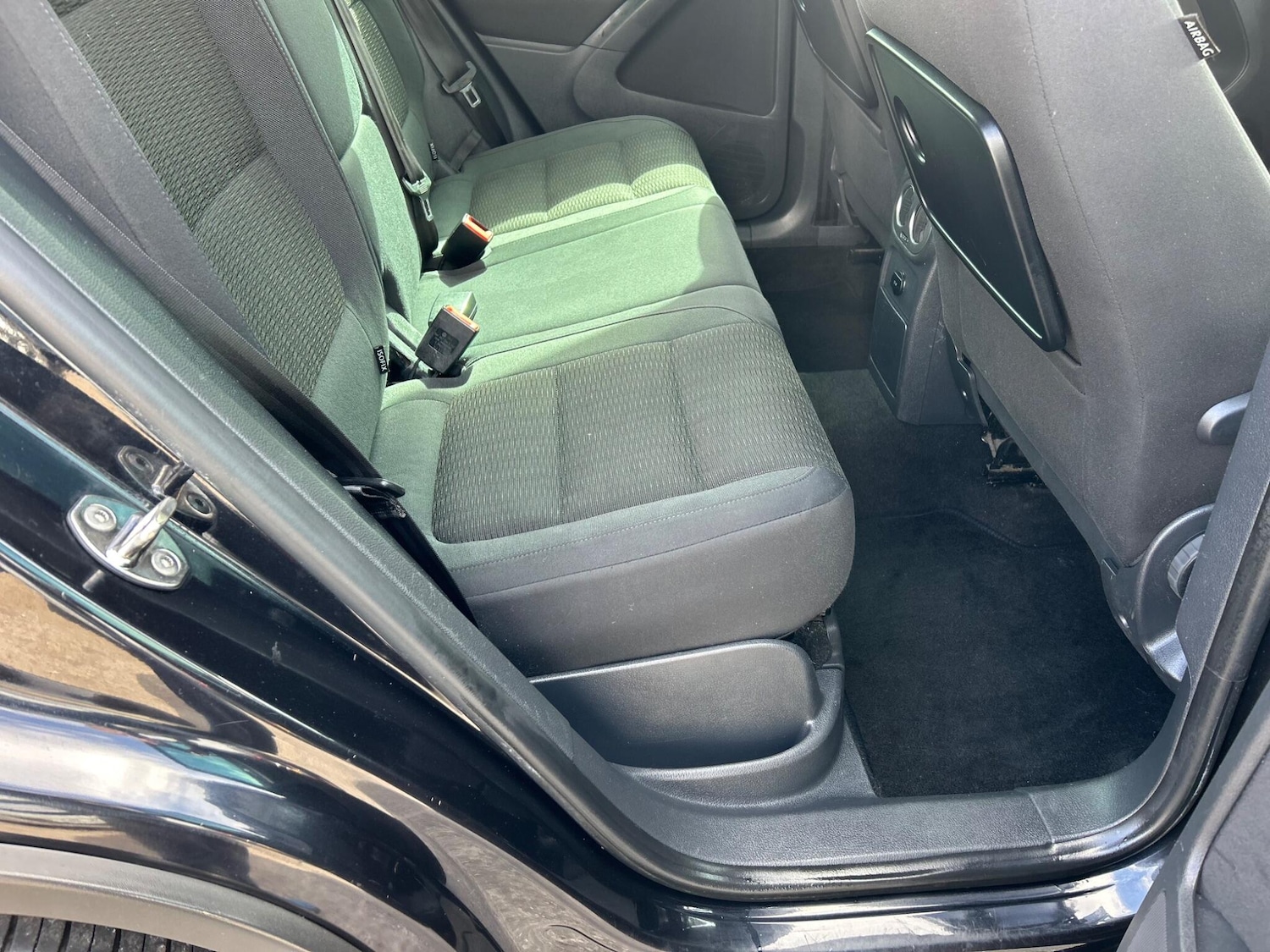 Used Volkswagen Tiguan for sale - 78135921: Photo 12