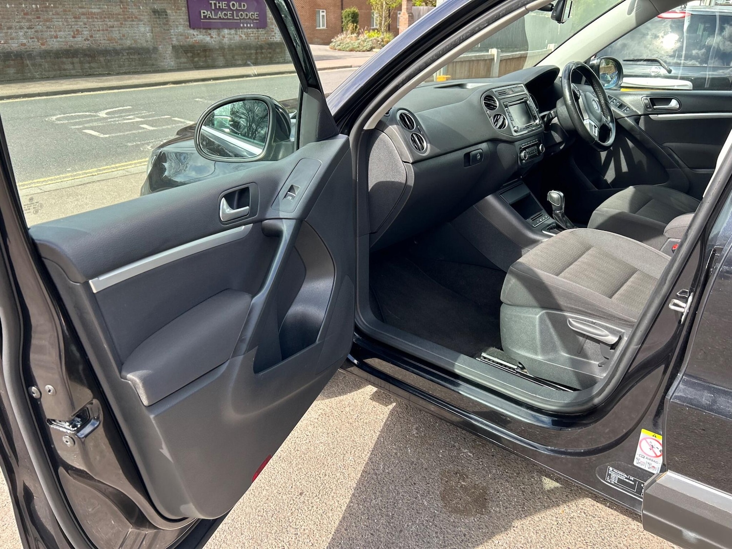 Used Volkswagen Tiguan for sale - 78135921: Photo 15