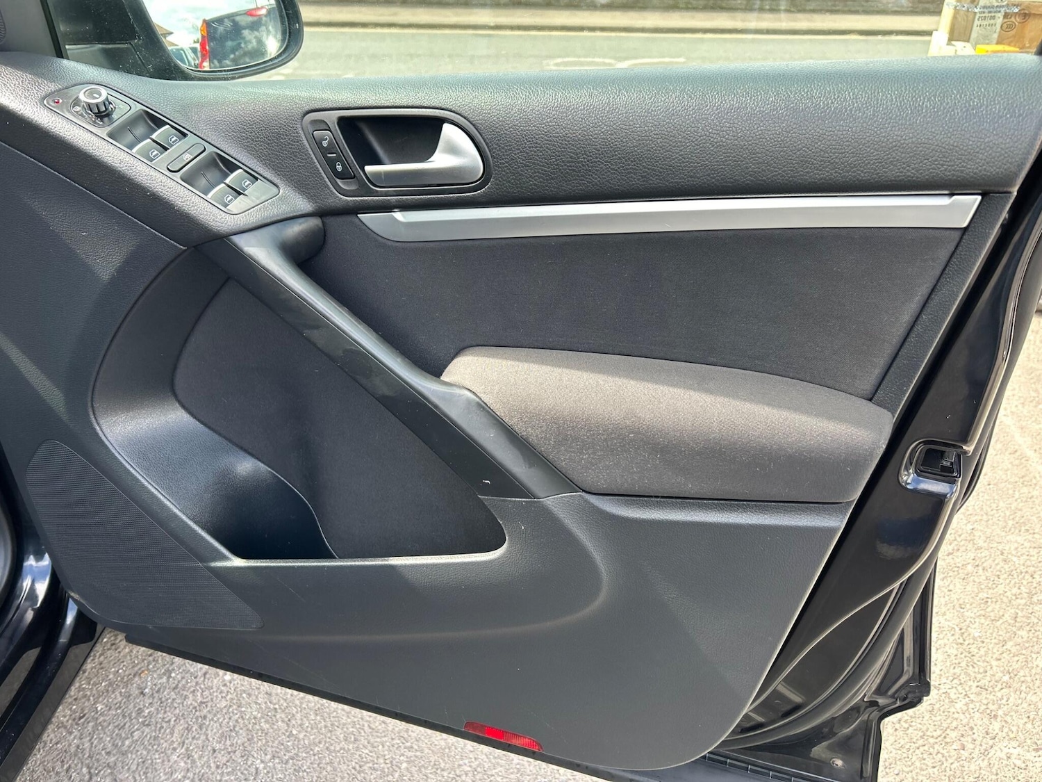 Used Volkswagen Tiguan for sale - 78135921: Photo 17