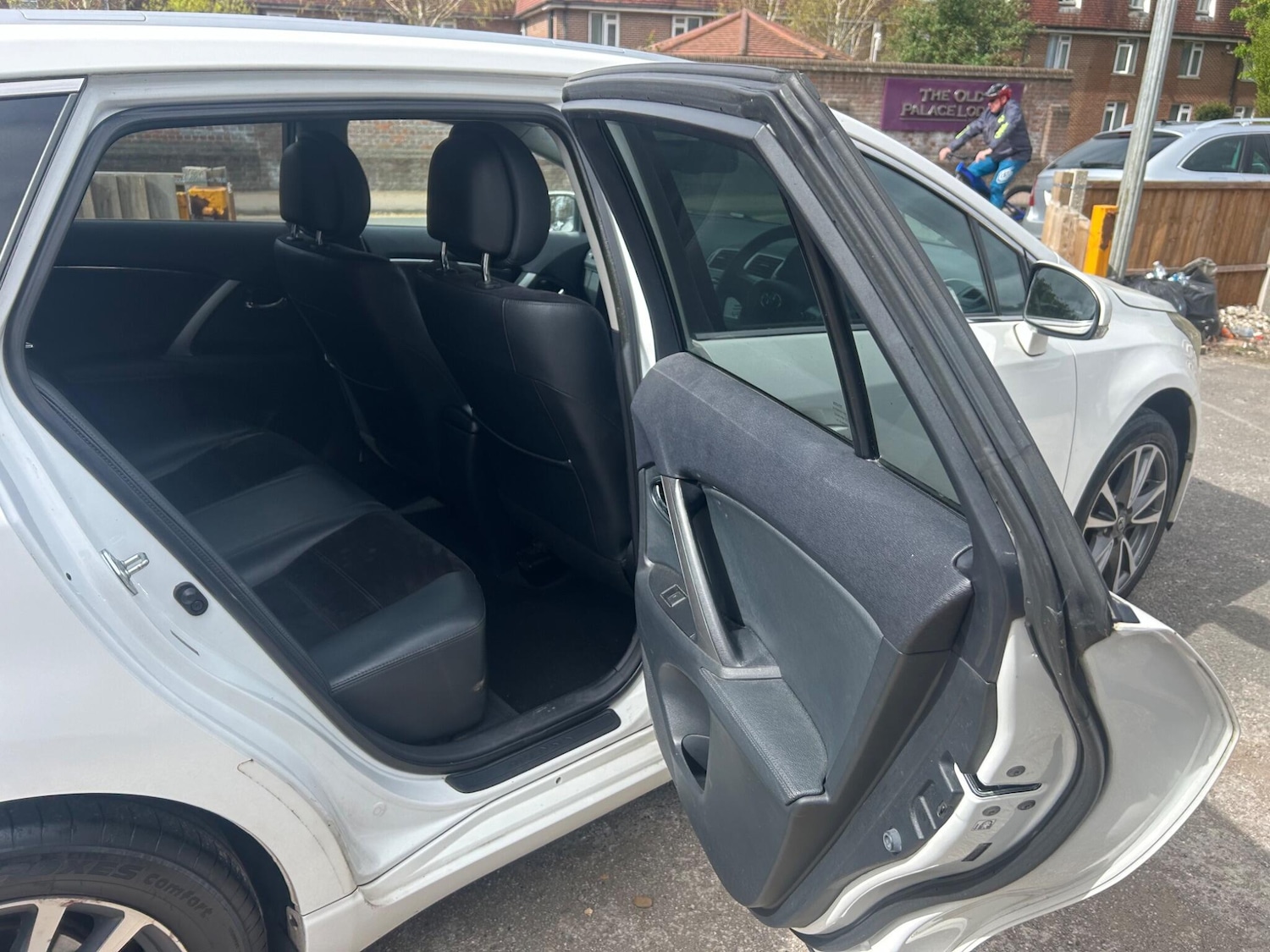 Used Toyota Avensis for sale - 78220186: Photo 14