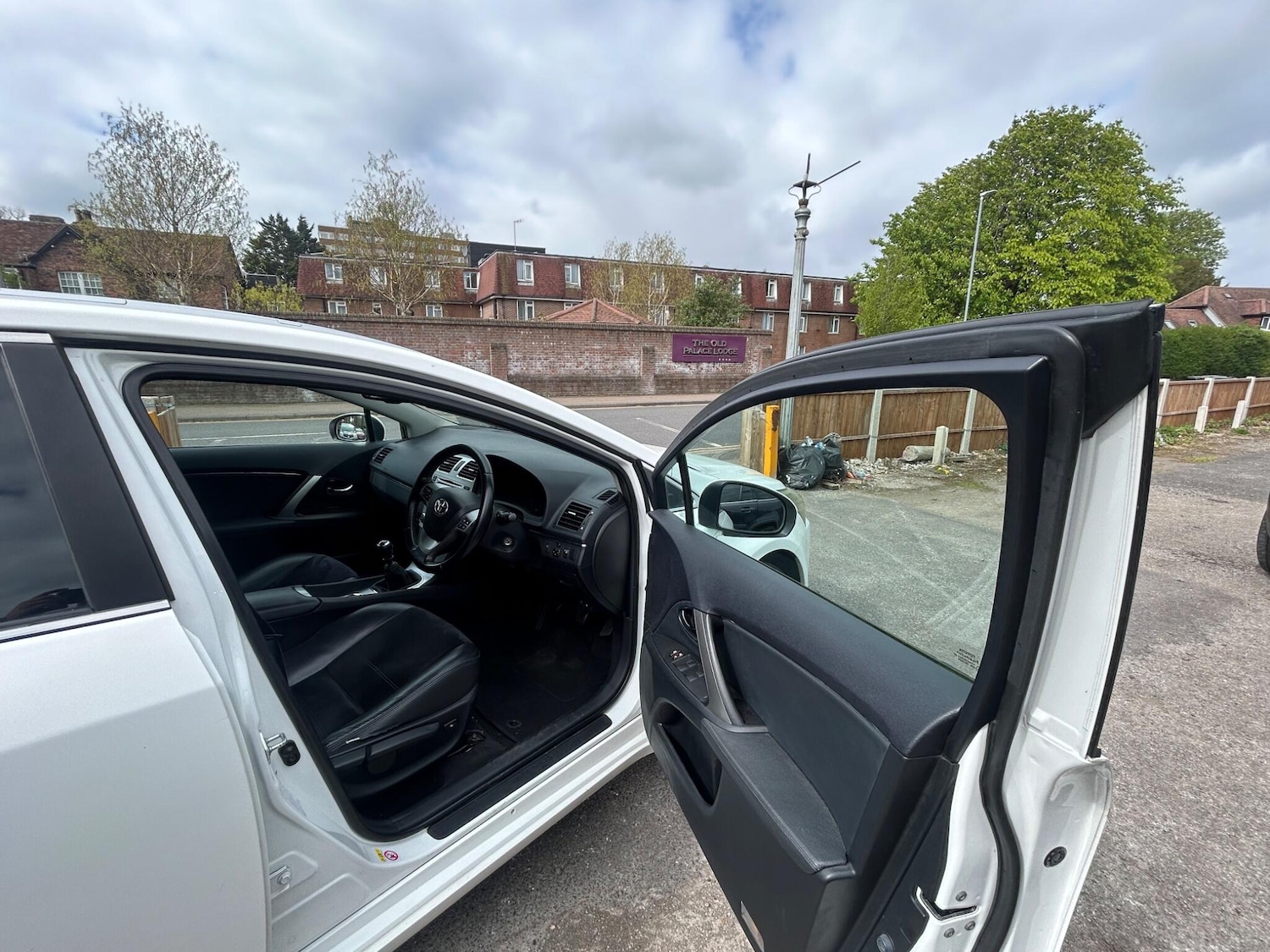 Used Toyota Avensis for sale - 78220186: Photo 9