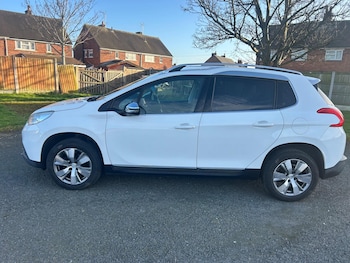 Used Peugeot 2008 2015 for sale - 78047954: Photo