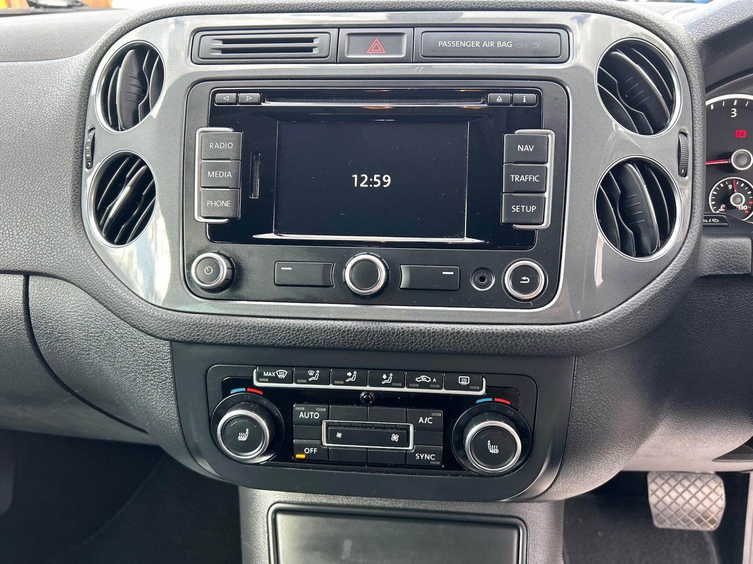 Used Volkswagen Tiguan 2014 for sale - 78058792: Photo 26