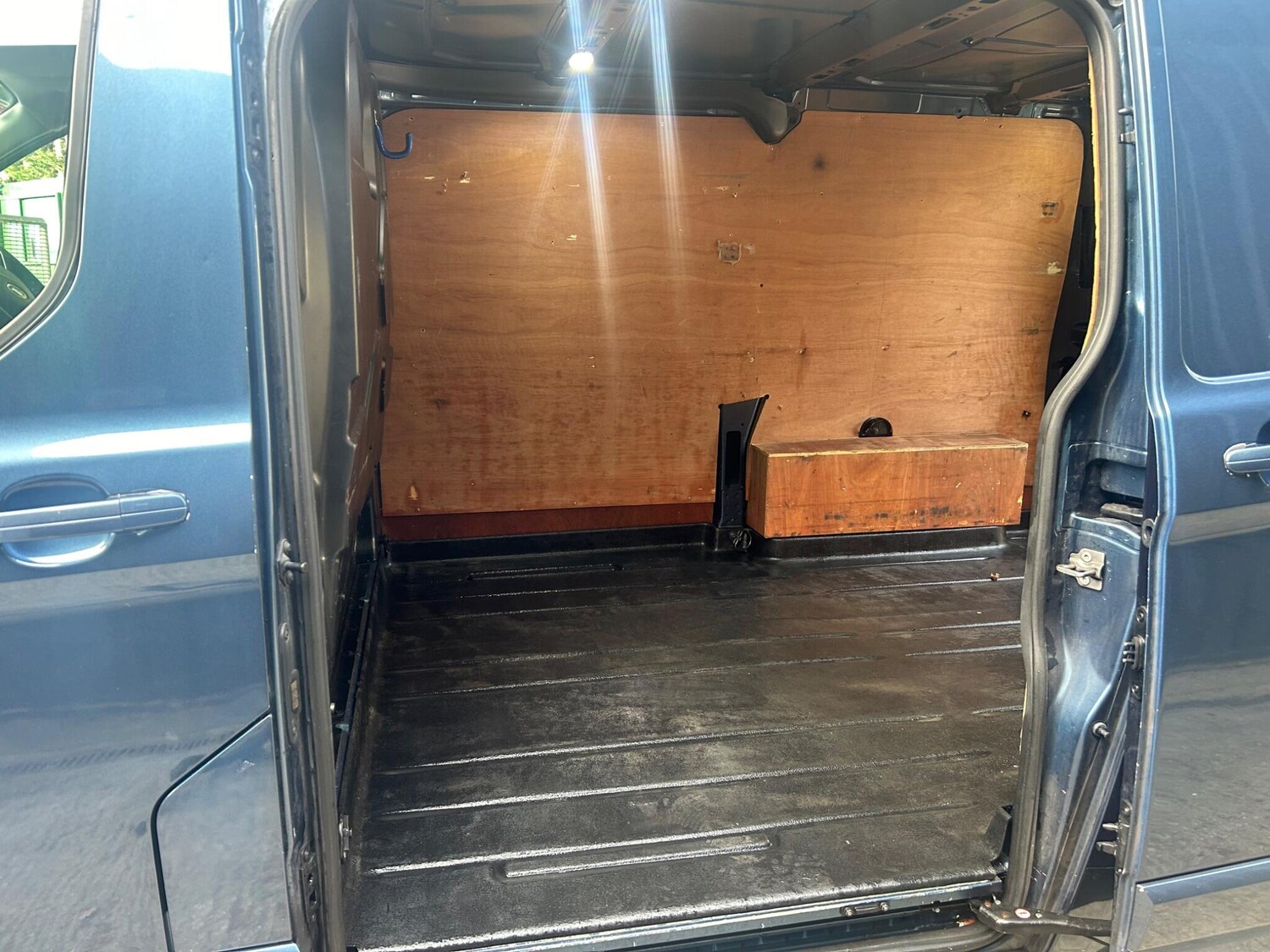 Used Ford Transit Custom 2018 for sale - 78047476: Photo 24