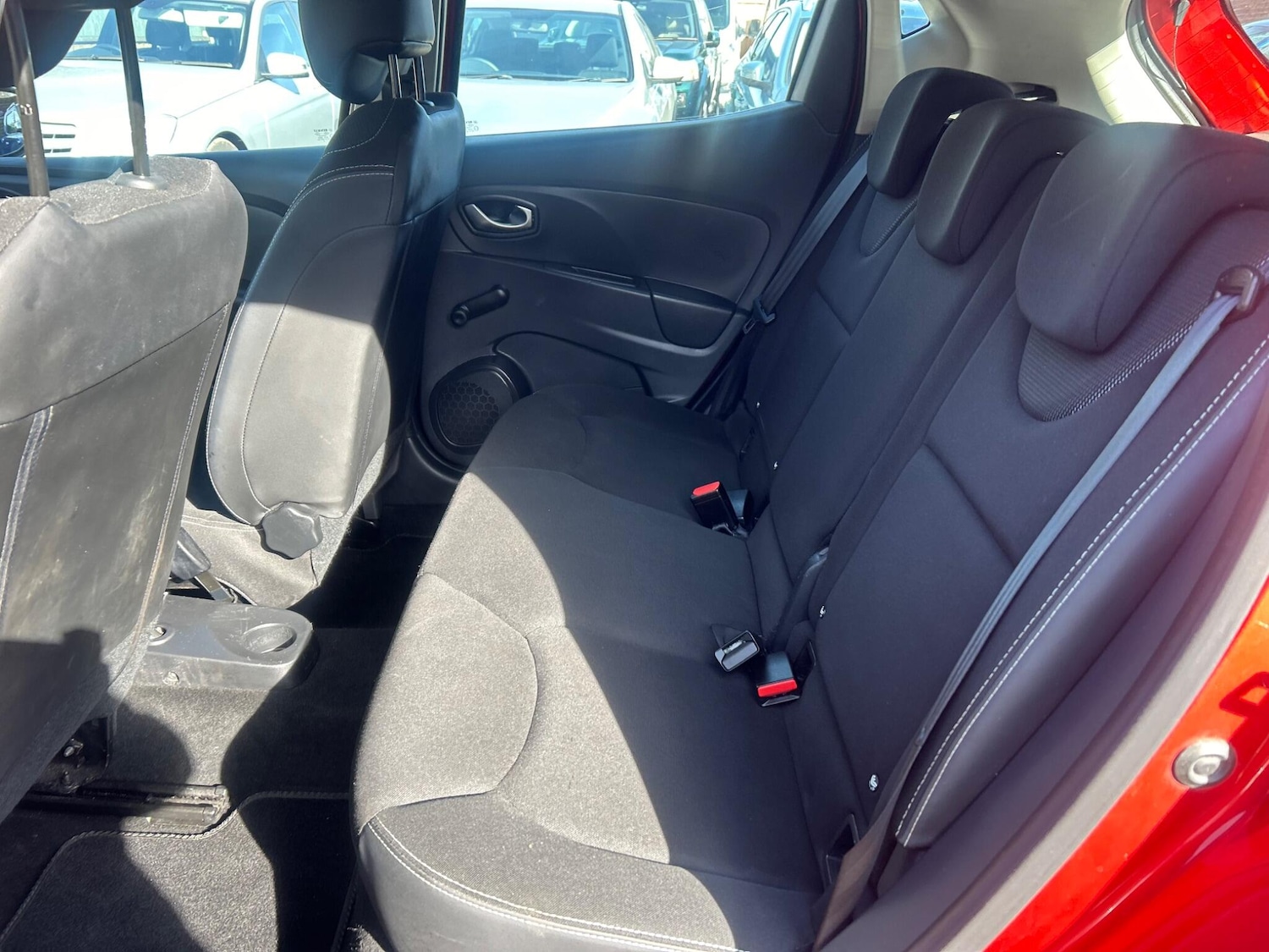 Used Renault Clio 2015 for sale - 78148178: Photo 17