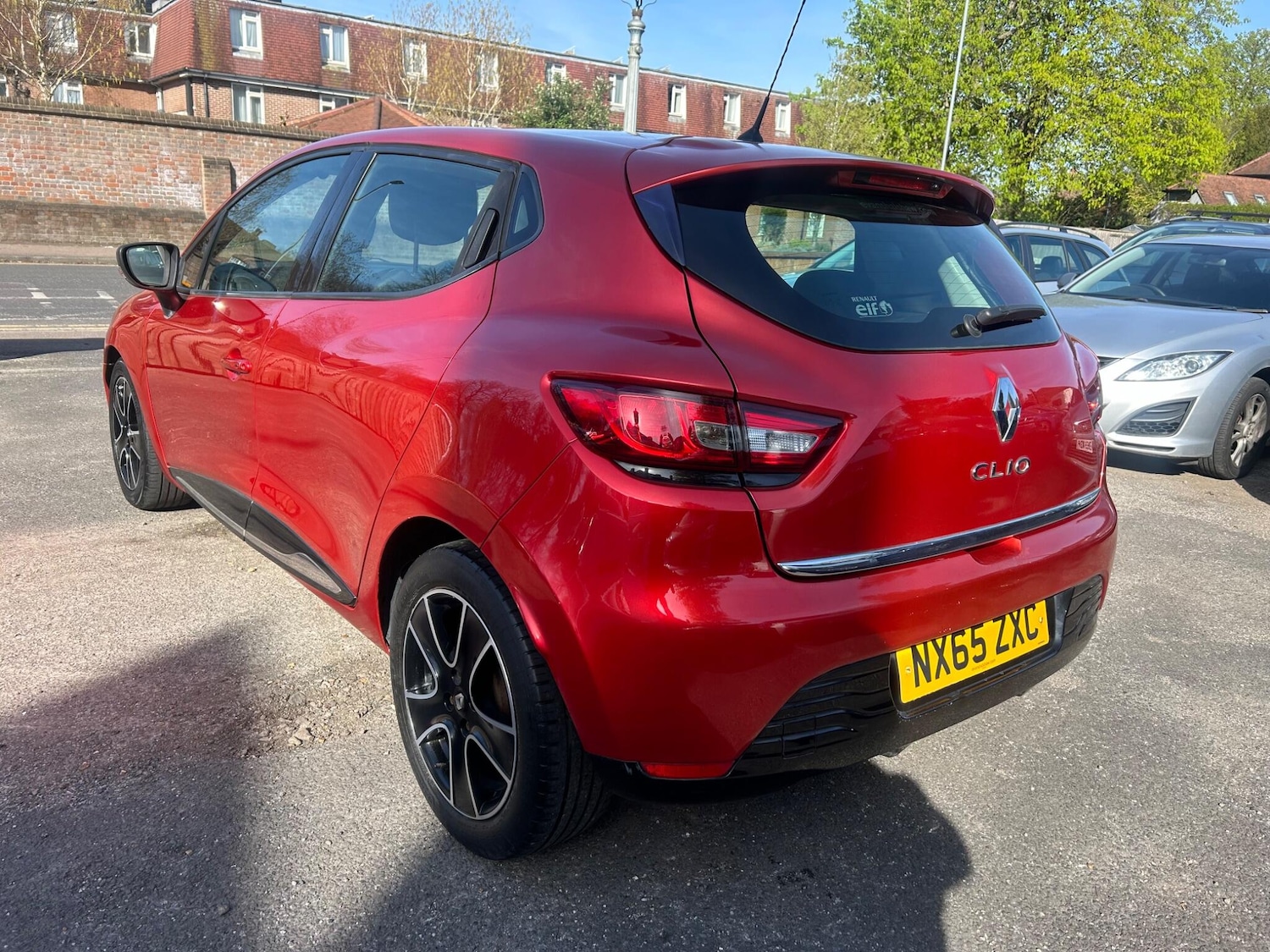 Used Renault Clio 2015 for sale - 78148178: Photo 5