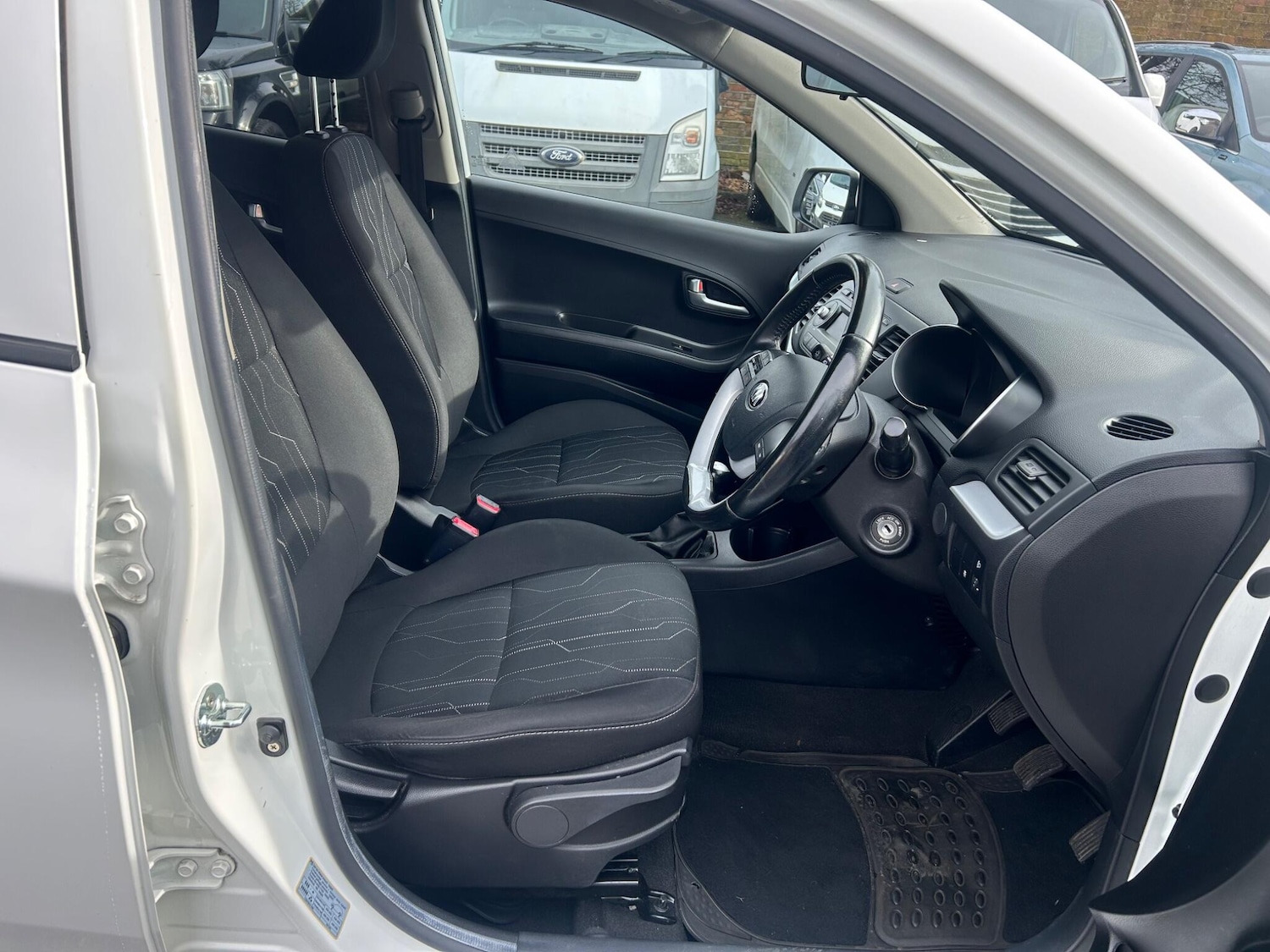 Used Kia Picanto 2015 for sale - 78047533: Photo 10