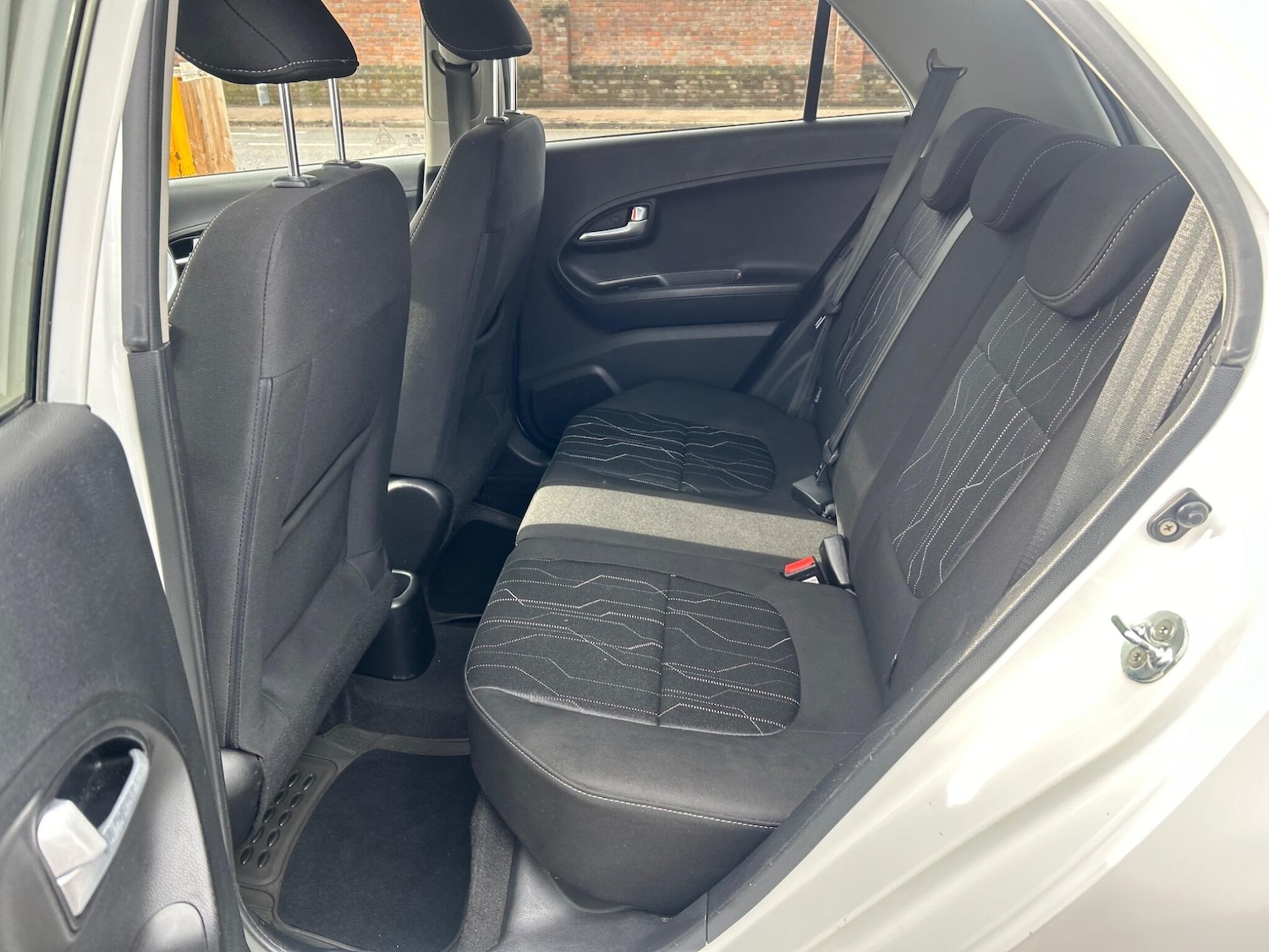 Used Kia Picanto 2015 for sale - 78047533: Photo 14