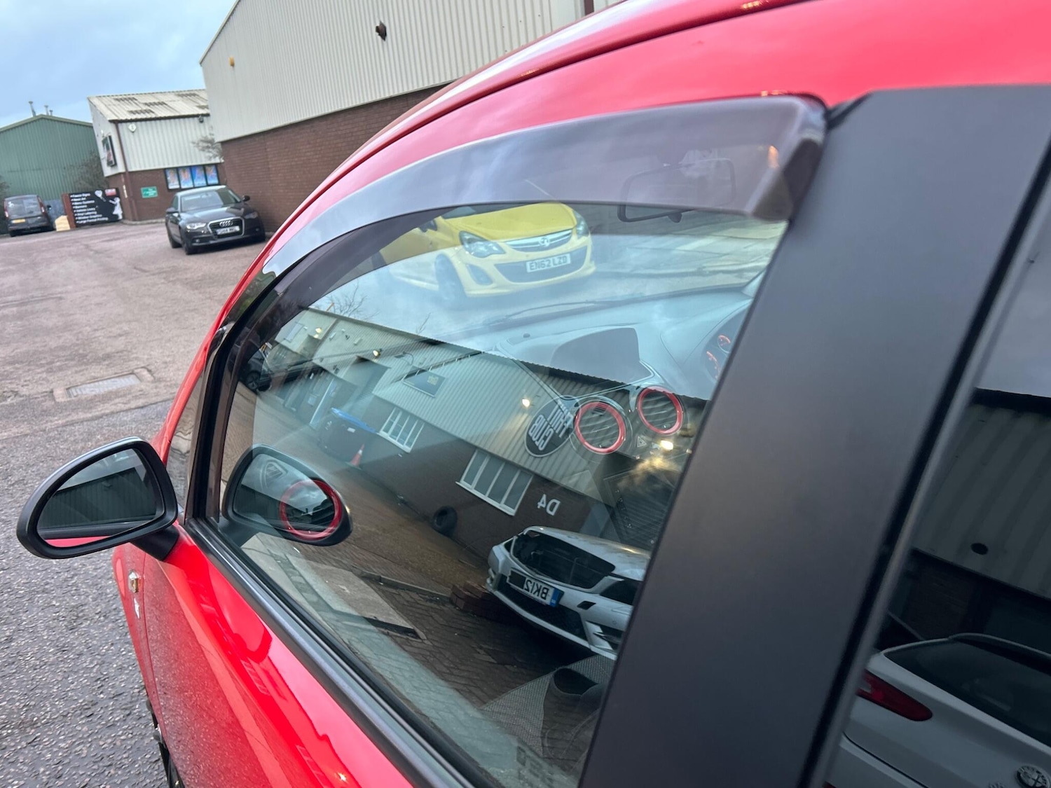 Used Vauxhall Corsa 2013 for sale - 78048174: Photo 21