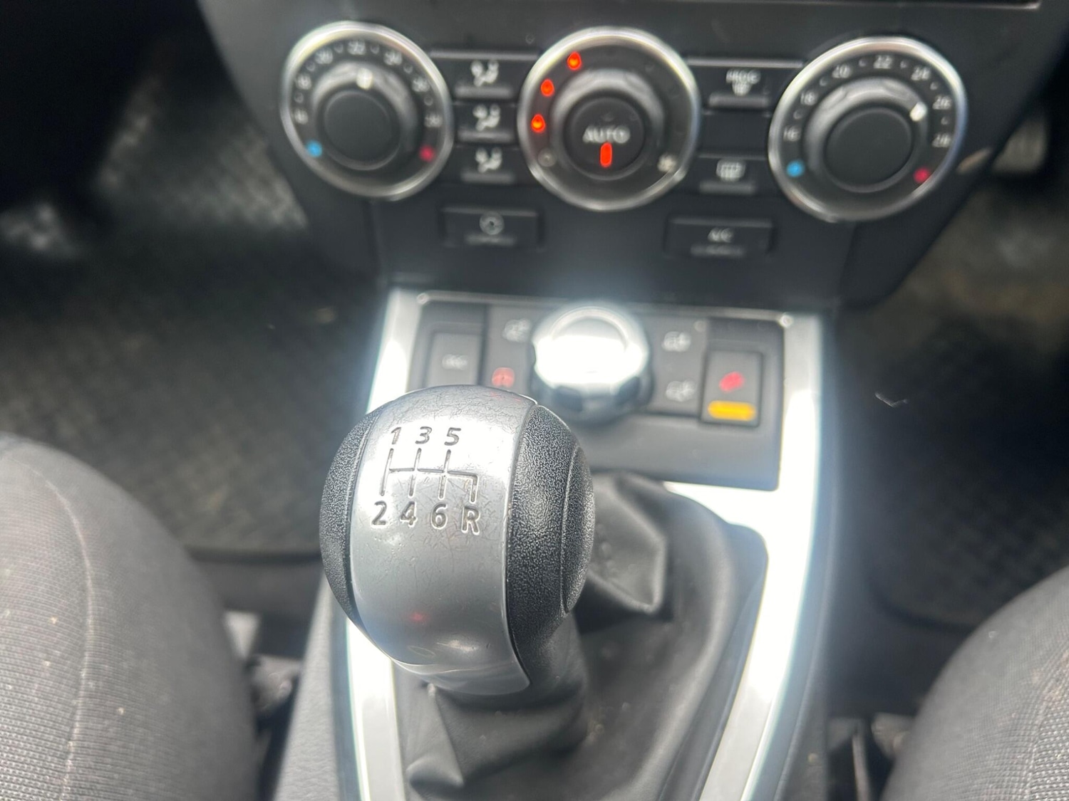 Used Land Rover Freelander 2010 for sale - 78100545: Photo 13