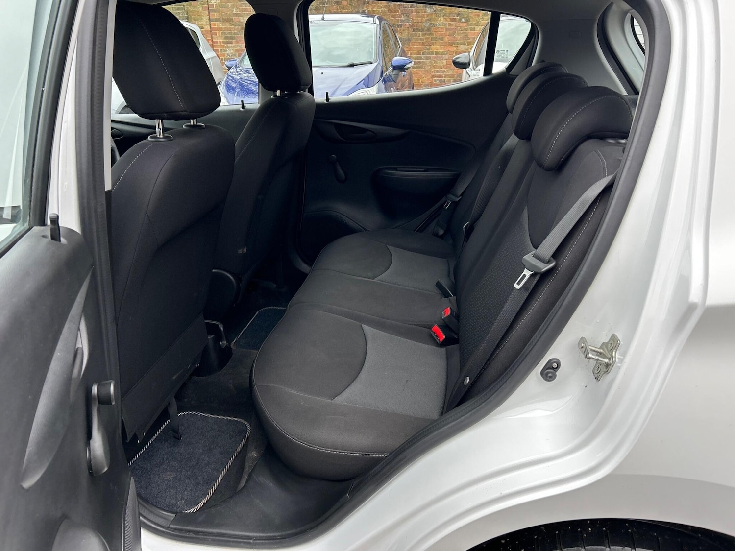 Used Vauxhall Viva 2015 for sale - 78048146: Photo 17