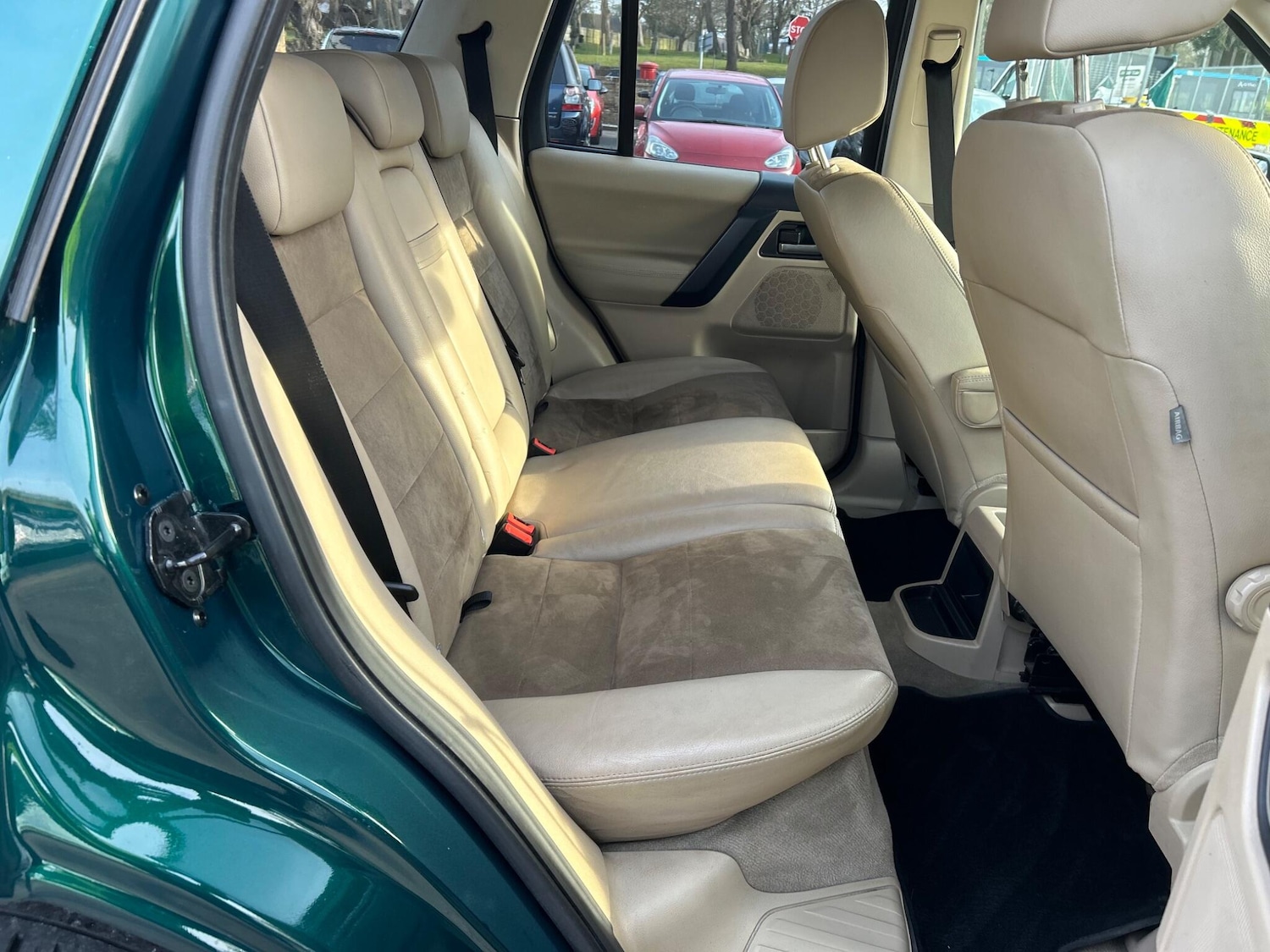 Used Land Rover Freelander 2011 for sale - 78046905: Photo 14