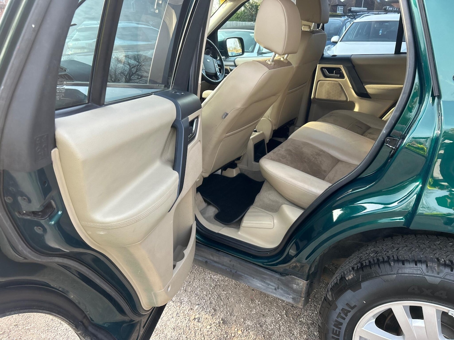 Used Land Rover Freelander 2011 for sale - 78046905: Photo 18