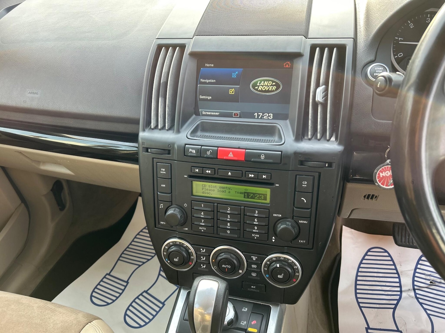 Used Land Rover Freelander 2011 for sale - 78046905: Photo 31