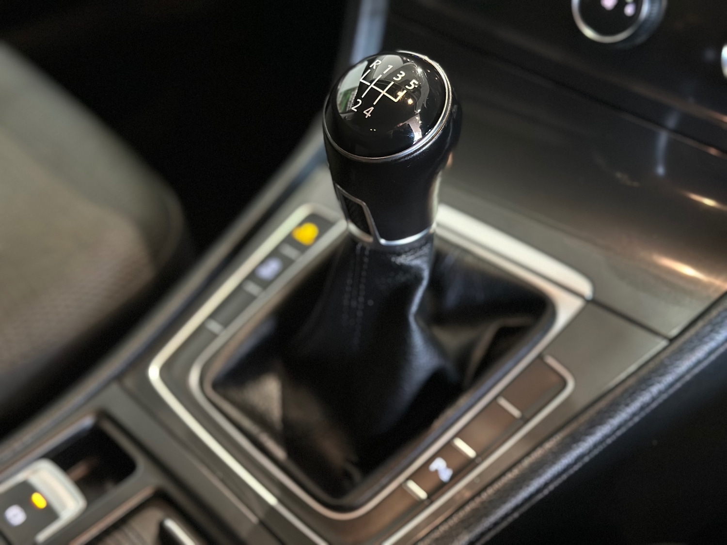 Used Volkswagen Golf 2017 for sale - 77208718: Photo 14