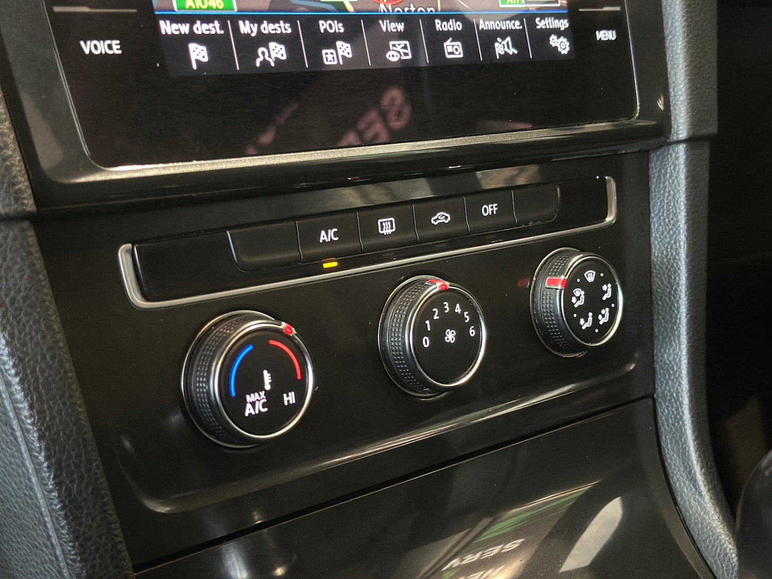 Used Volkswagen Golf 2017 for sale - 77208718: Photo 17