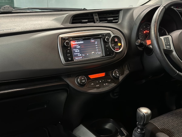 Used Toyota Yaris 2014 for sale - 76256983: Photo 13