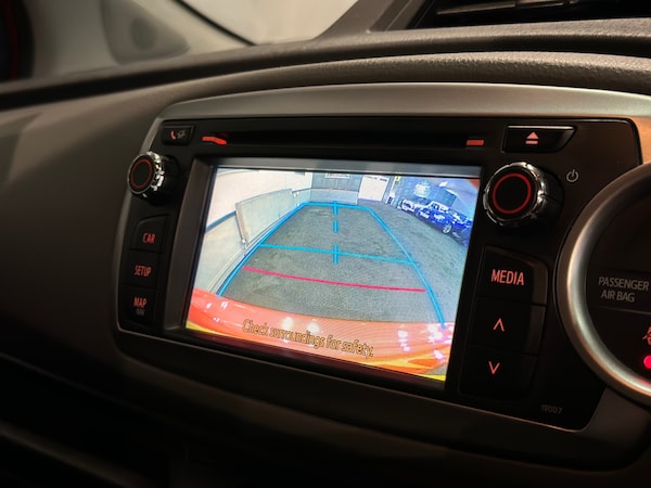 Used Toyota Yaris 2014 for sale - 76256983: Photo 15