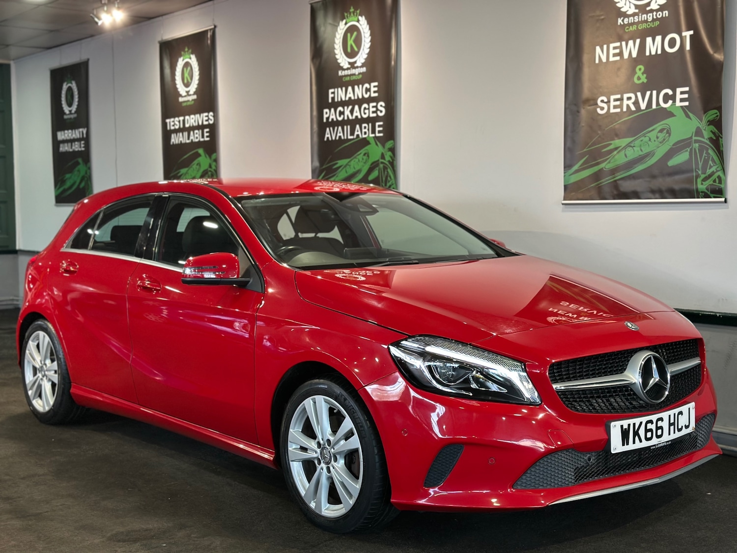 Used Mercedes-Benz A-Class 2016 for sale - 76946327: Photo 3