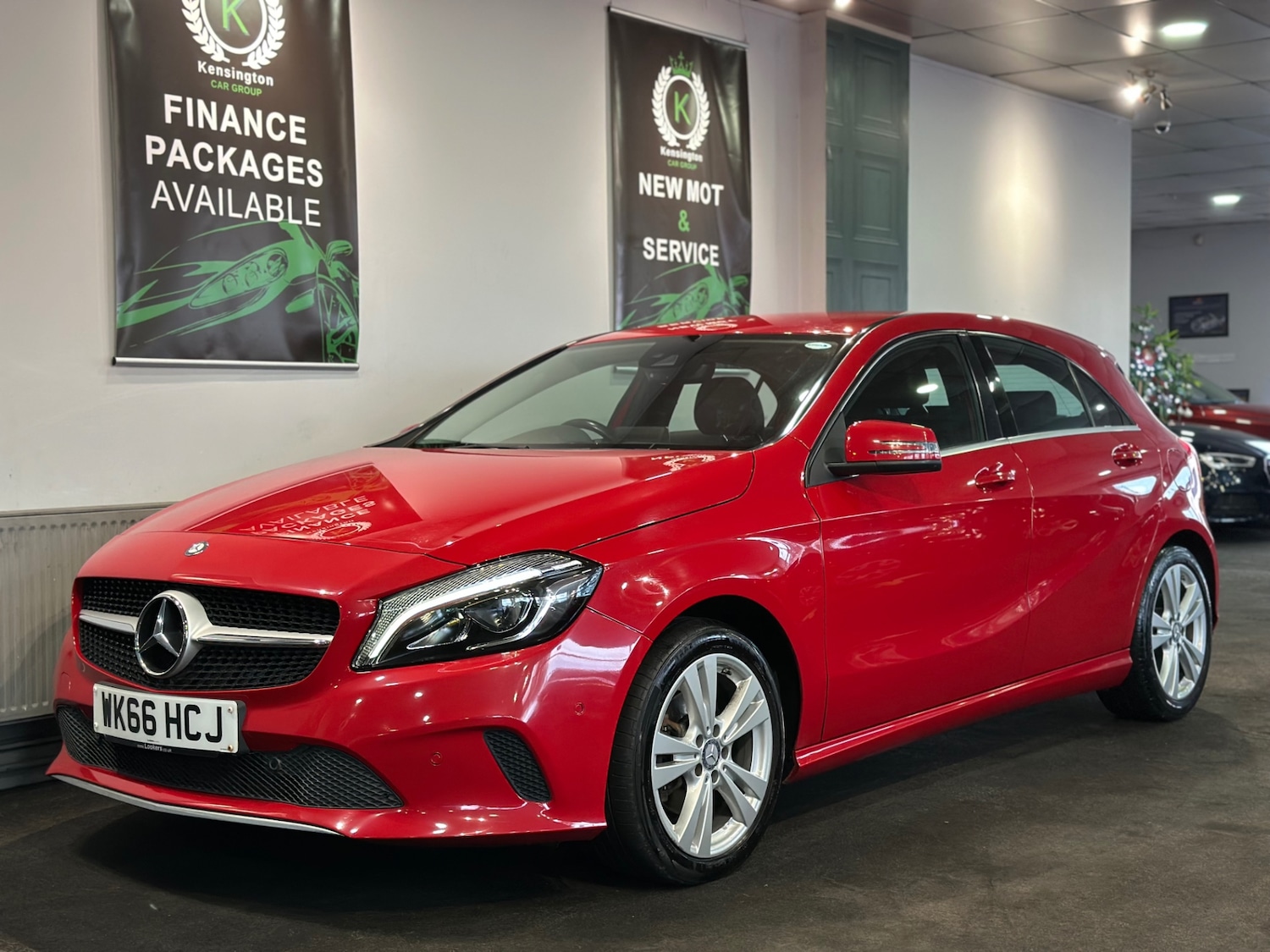 Used Mercedes-Benz A-Class 2016 for sale - 76946327: Photo 6